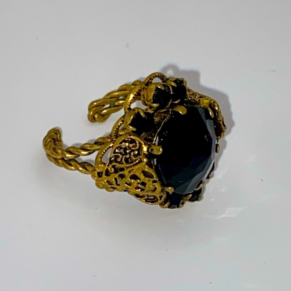 Sold - Picture 1 of 9